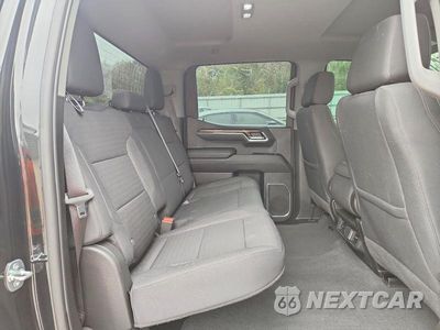 Zdjęcie 10 z 13 samochodu: 2023 CHEVROLET SILVERADO K1500 LT-L VIN:3GCPDKEK6PG190417 - miniatura