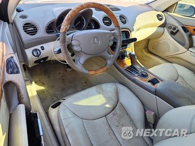 Zdjęcie 8 z 12 samochodu: 2004 MERCEDES-BENZ SL 500 VIN:WDBSK75F04F080569 - miniatura