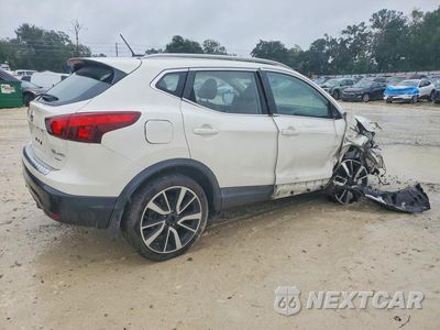 Trzecie zdjęcie samochodu z tyłu: 2018 NISSAN ROGUE SPORT SL VIN:JN1BJ1CR0JW286410 - miniatura