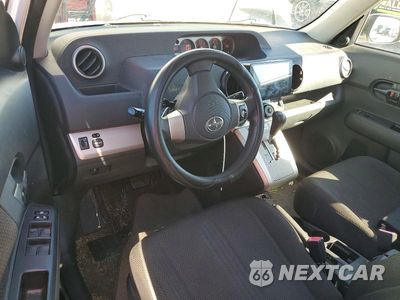 Zdjęcie 8 z 12 samochodu: 2010 SCION XB BASE VIN:JTLZE4FE1A1113121 - miniatura