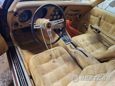 Zdjęcie 8 z 13 samochodu: 1974 CHEVROLET CORVETTE VIN:1Z67J4S436905 - miniatura