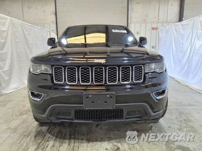 Piąte zdjęcie samochodu w środku: 2019 JEEP GRAND CHEROKEE LAREDO VIN:1C4RJEAG7KC732432 - miniatura