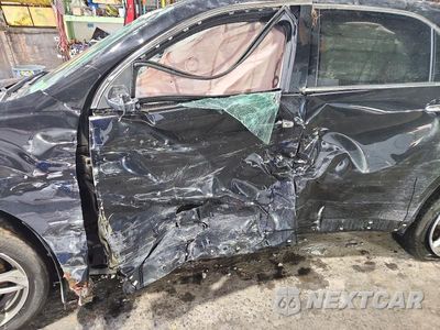 Zdjęcie 7 z 12 samochodu: 2017 CHEVROLET EQUINOX PREMIER VIN:2GNFLGEK5H6323832 - miniatura