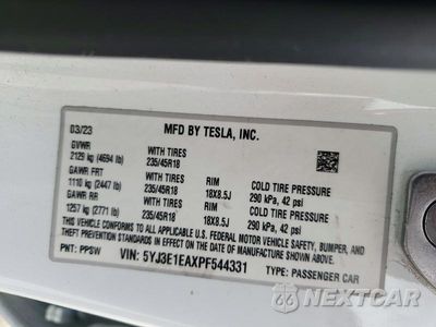 Zdjęcie 12 z 12 samochodu: 2023 TESLA MODEL 3 VIN:5YJ3E1EAXPF544331 - miniatura