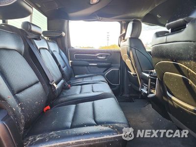 Zdjęcie 10 z 12 samochodu: 2020 RAM 1500 LARAMIE VIN:1C6SRFJT3LN324164 - miniatura
