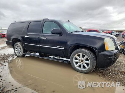 Czwarte zdjęcie samochodu z boku: 2010 GMC YUKON XL DENALI VIN:1GKUKMEFXAR210154 - miniatura