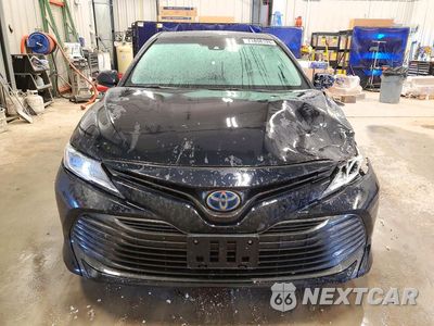 Piąte zdjęcie samochodu w środku: 2018 TOYOTA CAMRY LE VIN:4T1B31HK3JU505435 - miniatura