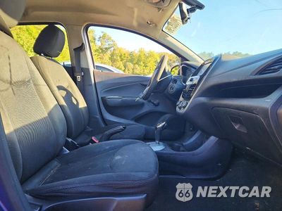 Zdjęcie 7 z 12 samochodu: 2016 CHEVROLET SPARK LS VIN:KL8CB6SA8GC569969 - miniatura
