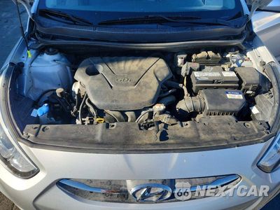 Zdjęcie 11 z 12 samochodu: 2017 HYUNDAI ACCENT SE VIN:KMHCT4AE4HU340189 - miniatura