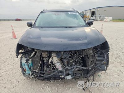 Piąte zdjęcie samochodu w środku: 2019 NISSAN ROGUE SV VIN:KNMAT2MT7KP557204 - miniatura
