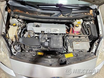 Zdjęcie 11 z 12 samochodu: 2010 TOYOTA PRIUS III VIN:JTDKN3DUXA0093233 - miniatura