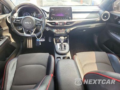 Zdjęcie 8 z 12 samochodu: 2022 KIA FORTE GT VIN:3KPF44AC6NE443380 - miniatura