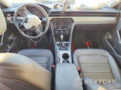 Zdjęcie 8 z 12 samochodu: 2021 VOLKSWAGEN PASSAT SE VIN:1VWSA7A33MC012717 - miniatura