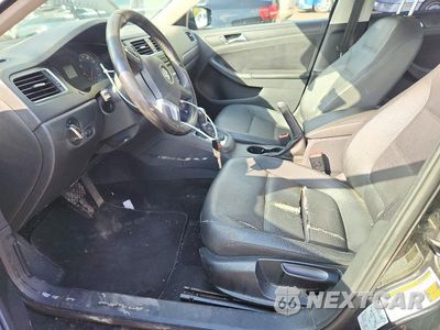 Zdjęcie 7 z 12 samochodu: 2011 VOLKSWAGEN JETTA SE VIN:3VWDX7AJ5BM342442 - miniatura