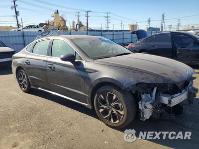 Czwarte zdjęcie samochodu z boku: 2024 HYUNDAI SONATA SEL VIN:KMHL64JA7RA403552 - miniatura