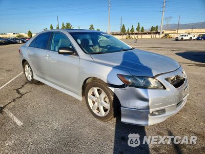 Czwarte zdjęcie samochodu z boku: 2007 TOYOTA CAMRY SE V6 VIN:4T1BK46K37U540699 - miniatura