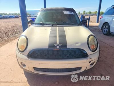 Piąte zdjęcie samochodu w środku: 2009 MINI COOPER CLUBMAN VIN:WMWML33599TX35974 - miniatura