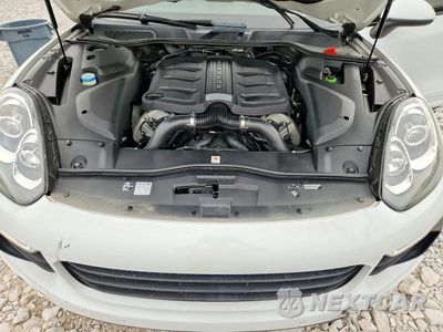 Zdjęcie 12 z 13 samochodu: 2016 PORSCHE CAYENNE S VIN:WP1AB2A25GLA94409 - miniatura