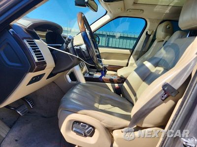Zdjęcie 7 z 13 samochodu: 2014 LAND ROVER RANGE ROVER SUPERCHARGED VIN:SALGS2TF5EA160812 - miniatura