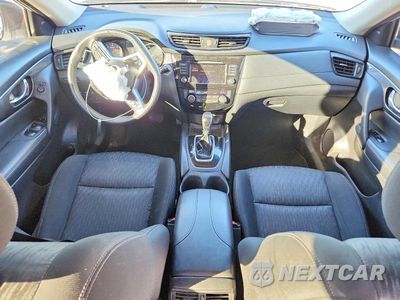 Zdjęcie 8 z 13 samochodu: 2019 NISSAN ROGUE SV VIN:KNMAT2MT4KP525830 - miniatura