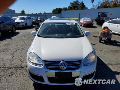 Piąte zdjęcie samochodu w środku: 2010 VOLKSWAGEN JETTA SE VIN:3VWRZ7AJ4AM168264 - miniatura