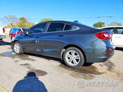 Drugie zdjęcie samochodu z przodu: 2018 CHEVROLET CRUZE LT VIN:1G1BE5SM4J7150332 - miniatura