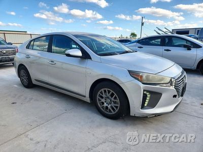 Czwarte zdjęcie samochodu z boku: 2017 HYUNDAI IONIQ SEL VIN:KMHC75LCXHU024589 - miniatura