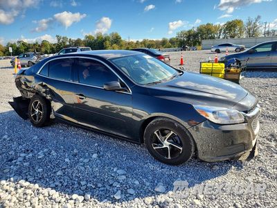 Czwarte zdjęcie samochodu z boku: 2015 CHEVROLET MALIBU LS VIN:1G11B5SL6FF102582 - miniatura