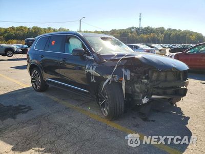 Czwarte zdjęcie samochodu z boku: 2026 VOLVO XC90 PLUS VIN:YV4062PE3T1484964 - miniatura