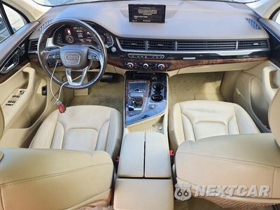 Zdjęcie 8 z 13 samochodu: 2017 AUDI Q7 PREMIUM PLUS VIN:WA1LAAF7XHD027340 - miniatura