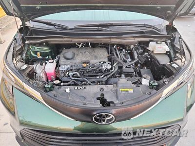 Zdjęcie 12 z 14 samochodu: 2026 TOYOTA SIENNA XLE 8-PASSENGER VIN:5TDYRKEC3TS310748 - miniatura