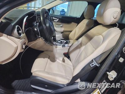 Zdjęcie 7 z 12 samochodu: 2016 MERCEDES-BENZ C 300 4MATIC VIN:55SWF4KB6GU099514 - miniatura