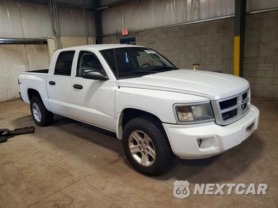 Czwarte zdjęcie samochodu z boku: 2011 DODGE DAKOTA SLT VIN:1D7RW3GK8BS608375 - miniatura
