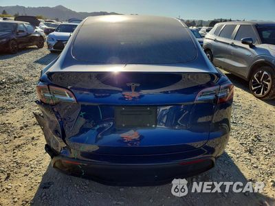 Zdjęcie 6 z 13 samochodu: 2022 TESLA MODEL Y VIN:7SAYGAEE7NF429320 - miniatura