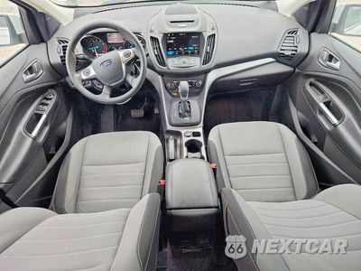 Zdjęcie 8 z 13 samochodu: 2016 FORD ESCAPE SE VIN:1FMCU0G95GUC21033 - miniatura