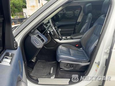 Piąte zdjęcie samochodu w środku: 2019 LAND ROVER RANGE ROVER SPORT SUPERCHARGED DYNAMIC VIN:SALWR2RE9KA855800 - miniatura