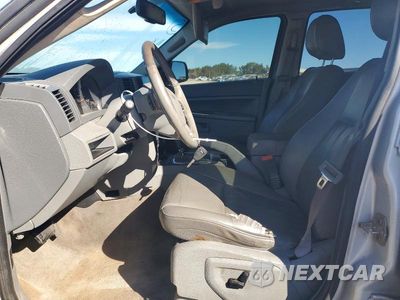 Zdjęcie 7 z 13 samochodu: 2005 JEEP GRAND CHEROKEE LAREDO VIN:1J4HR48N35C702605 - miniatura