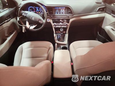 Zdjęcie 8 z 13 samochodu: 2020 HYUNDAI ELANTRA VALUE EDITION VIN:5NPD84LF4LH623856 - miniatura