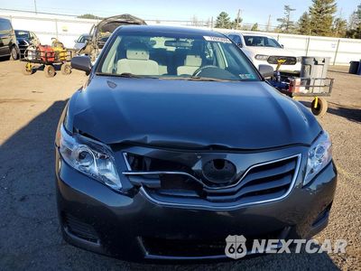 Piąte zdjęcie samochodu w środku: 2010 TOYOTA CAMRY BASE/SE/LE/XLE VIN:4T1BF3EKXAU076544 - miniatura