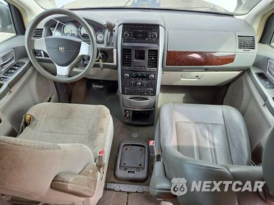 Zdjęcie 8 z 13 samochodu: 2010 DODGE GRAND CARAVAN SXT VIN:2D4RN5DX9AR148008 - miniatura