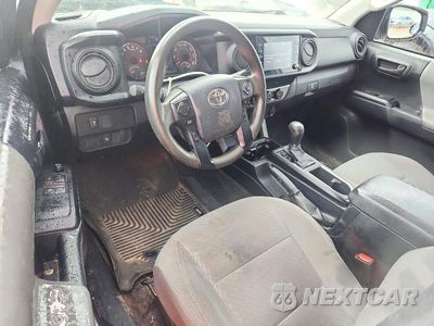 Zdjęcie 8 z 12 samochodu: 2020 TOYOTA TACOMA SR VIN:5TFRX5GN2LX180790 - miniatura