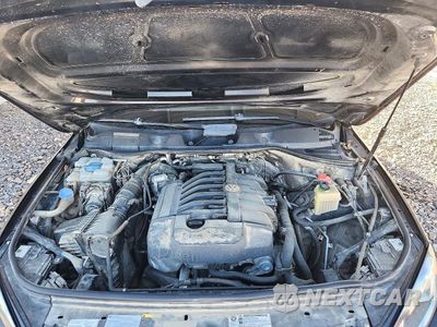 Zdjęcie 12 z 13 samochodu: 2017 VOLKSWAGEN TOUAREG SPORT VIN:WVGEF7BP4HD002910 - miniatura