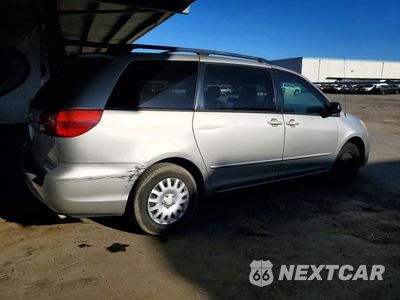 Trzecie zdjęcie samochodu z tyłu: 2004 TOYOTA SIENNA LE 8 PASSENGER VIN:5TDZA23C94S154277 - miniatura