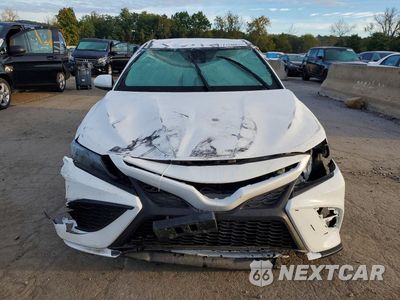 Piąte zdjęcie samochodu w środku: 2021 TOYOTA CAMRY SE VIN:4T1G11AKXMU604408 - miniatura