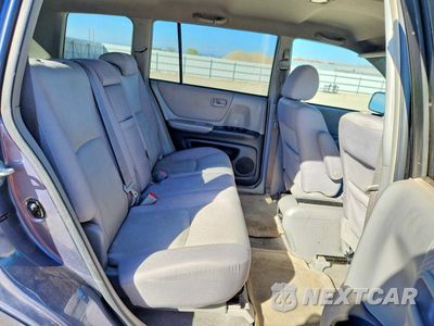 Zdjęcie 11 z 13 samochodu: 2006 TOYOTA HIGHLANDER BASE VIN:JTEGP21A560117638 - miniatura