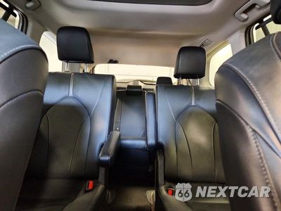 Zdjęcie 10 z 13 samochodu: 2024 TOYOTA GRAND HIGHLANDER PLATINUM VIN:5TDAAAB55RS009450 - miniatura