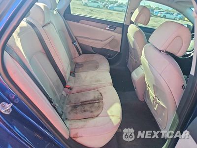 Zdjęcie 10 z 13 samochodu: 2017 HYUNDAI SONATA SE VIN:5NPE24AF0HH520420 - miniatura