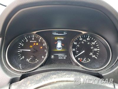 Zdjęcie 9 z 12 samochodu: 2015 NISSAN ROGUE SV VIN:KNMAT2MT6FP557670 - miniatura