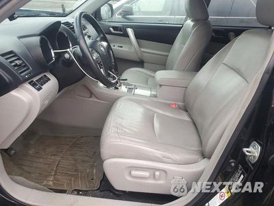 Zdjęcie 7 z 13 samochodu: 2013 TOYOTA HIGHLANDER SE VIN:5TDBK3EH8DS206169 - miniatura