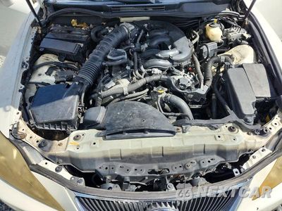 Zdjęcie 11 z 12 samochodu: 2006 LEXUS IS 350 VIN:JTHBE262862006767 - miniatura